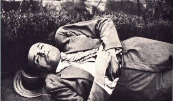 Είναι καιρός να φανερώσω την τραγωδία μου – Γιατί αυτοκτόνησε ο Καρυωτάκης